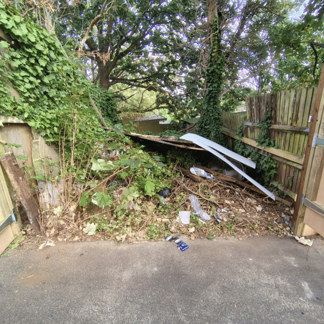 Overgrown garden clearance Redhill